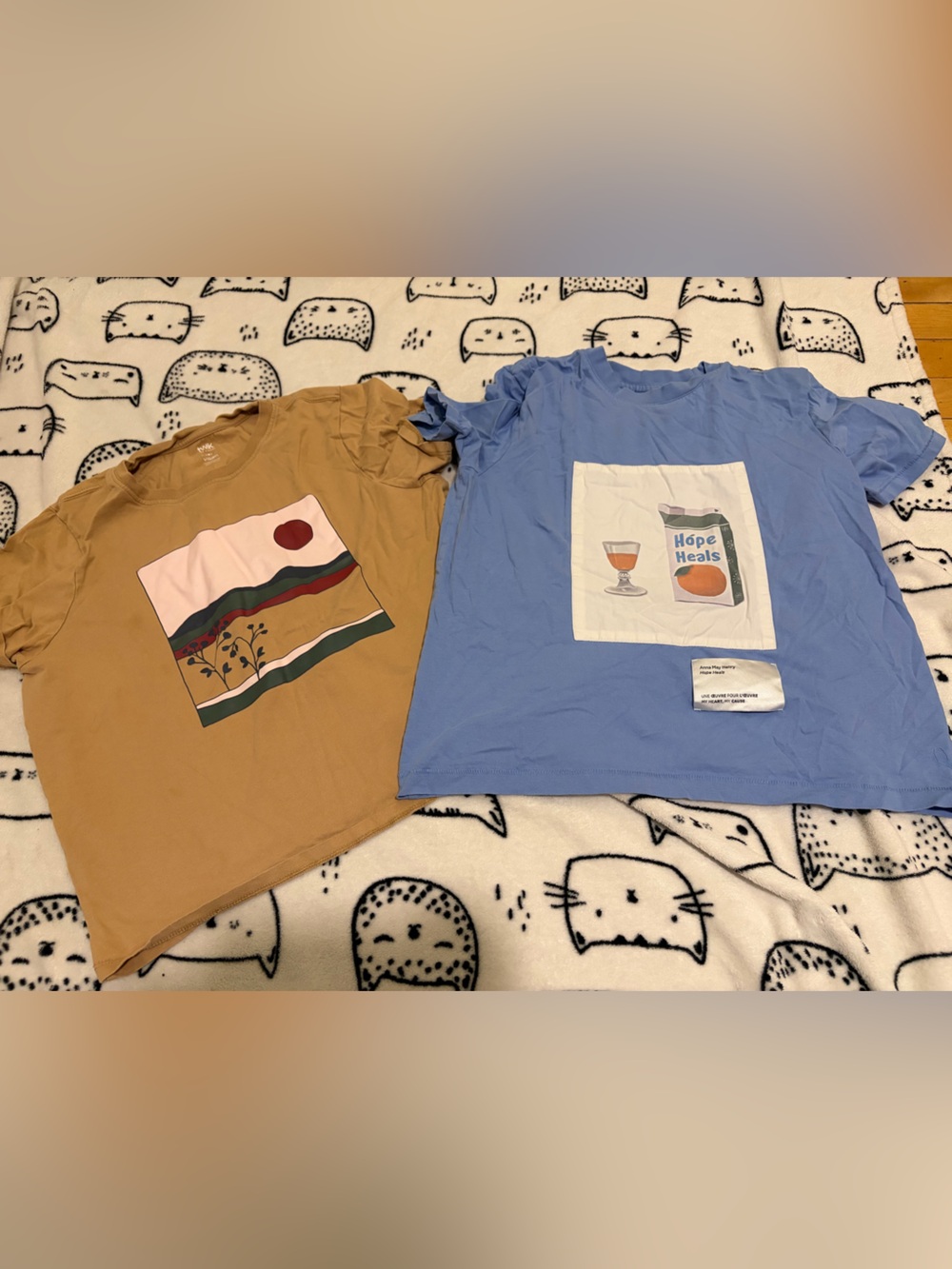 Twik vision t-shirt bundle- 2 graphic tees- size m